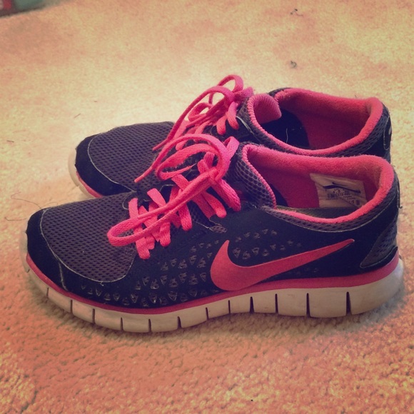 Nike Shoes - SALE! Pink and black Nike running shoes
